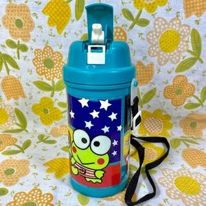 Vintage ‘97 blue Sanrio Keroppi plastic water bottle 🐸